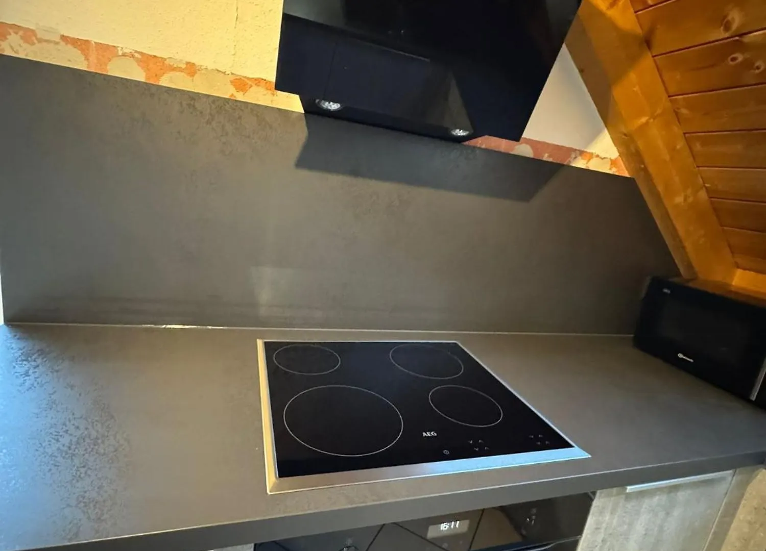 5-Seen-Loft Mit 6-8 Schlafplaetzen, Ferienwohnung Naehe Ammersee, Neu Eingerichtet Kottgeisering Apartment