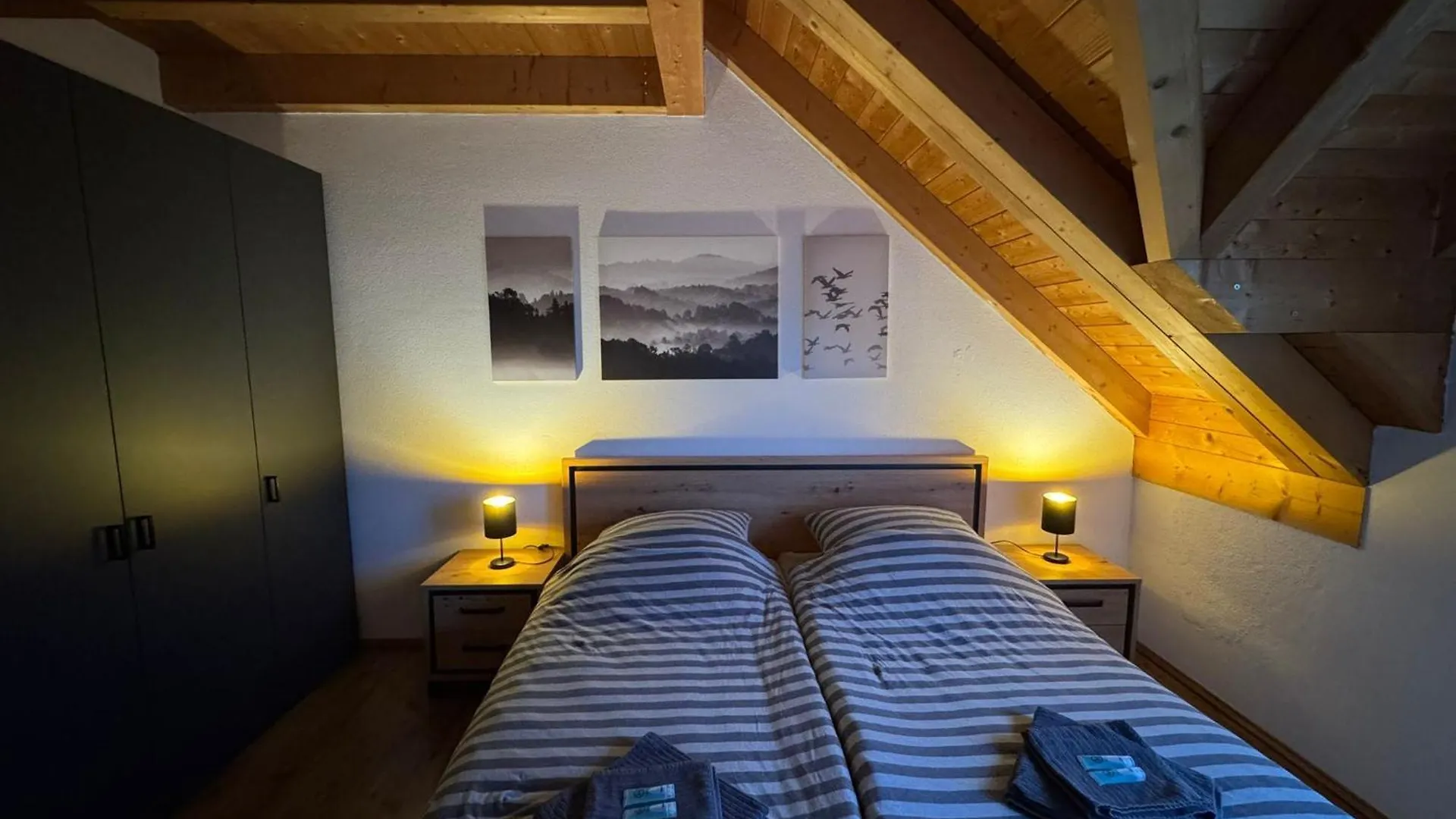 5-Seen-Loft Mit 6-8 Schlafplaetzen, Ferienwohnung Naehe Ammersee, Neu Eingerichtet Kottgeisering 0*,  Germany