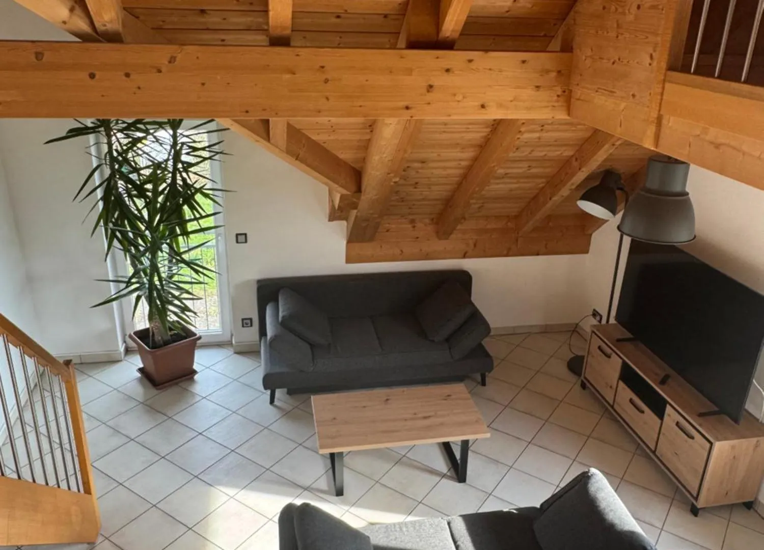 5-Seen-Loft Mit 6-8 Schlafplaetzen, Ferienwohnung Naehe Ammersee, Neu Eingerichtet Kottgeisering Apartment