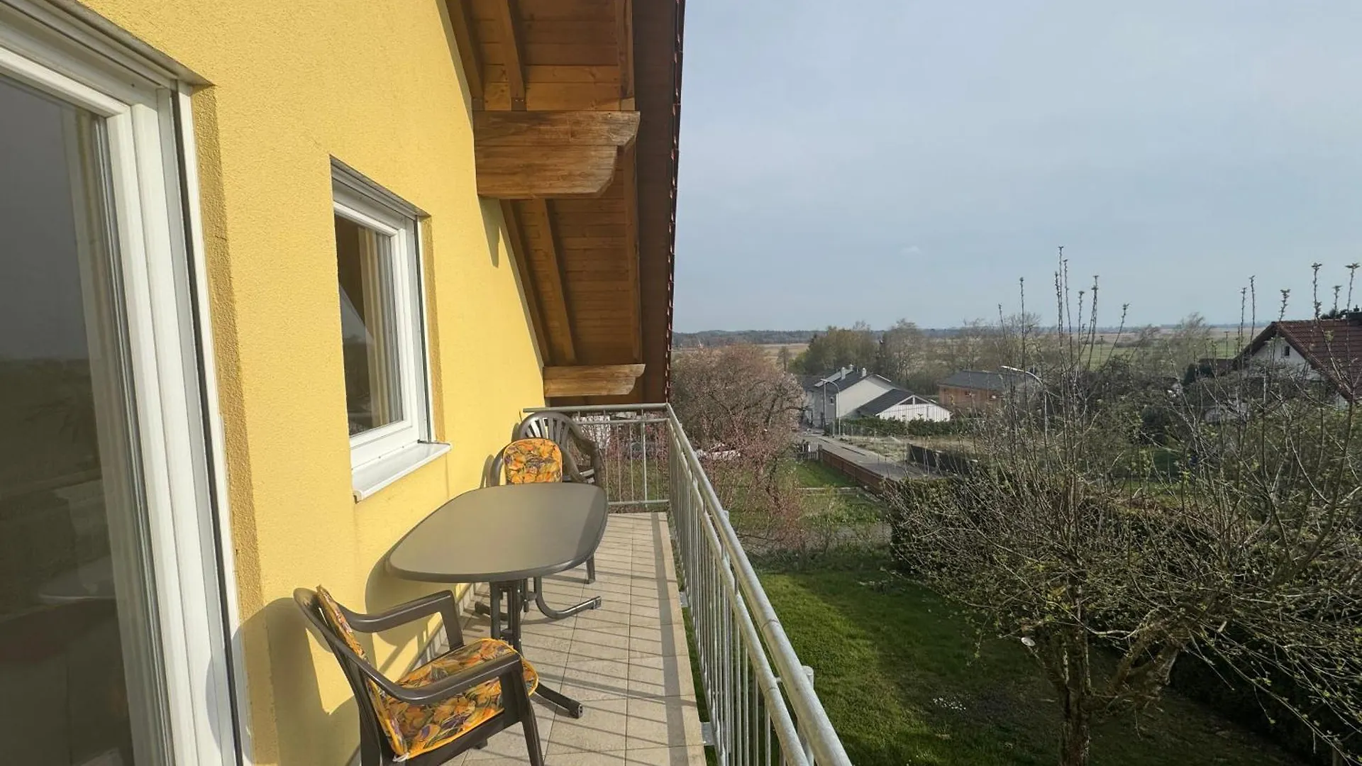 Apartment 5-Seen-Loft Mit 6-8 Schlafplaetzen, Ferienwohnung Naehe Ammersee, Neu Eingerichtet Kottgeisering Germany