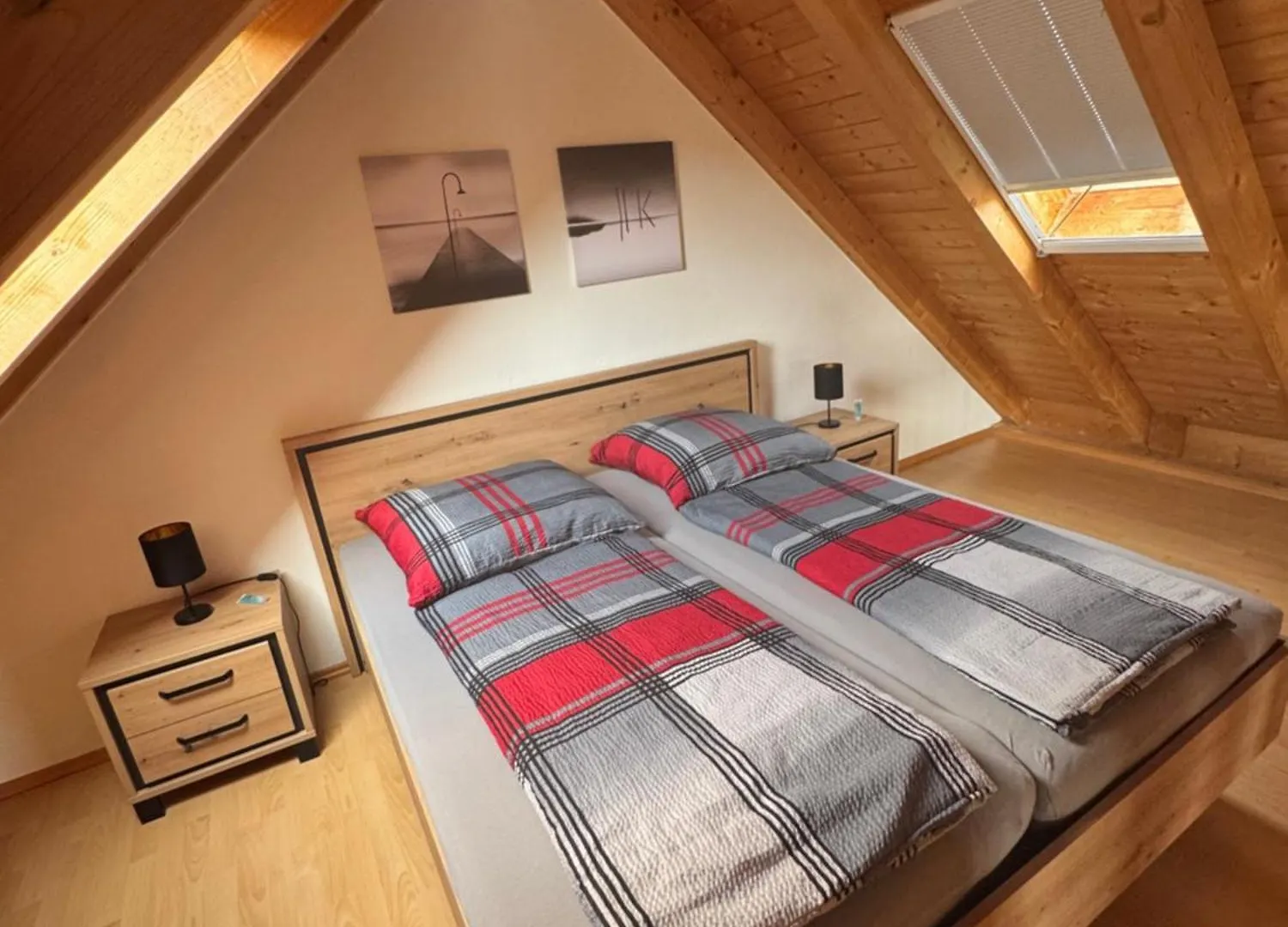 5-Seen-Loft Mit 6-8 Schlafplaetzen, Ferienwohnung Naehe Ammersee, Neu Eingerichtet Kottgeisering