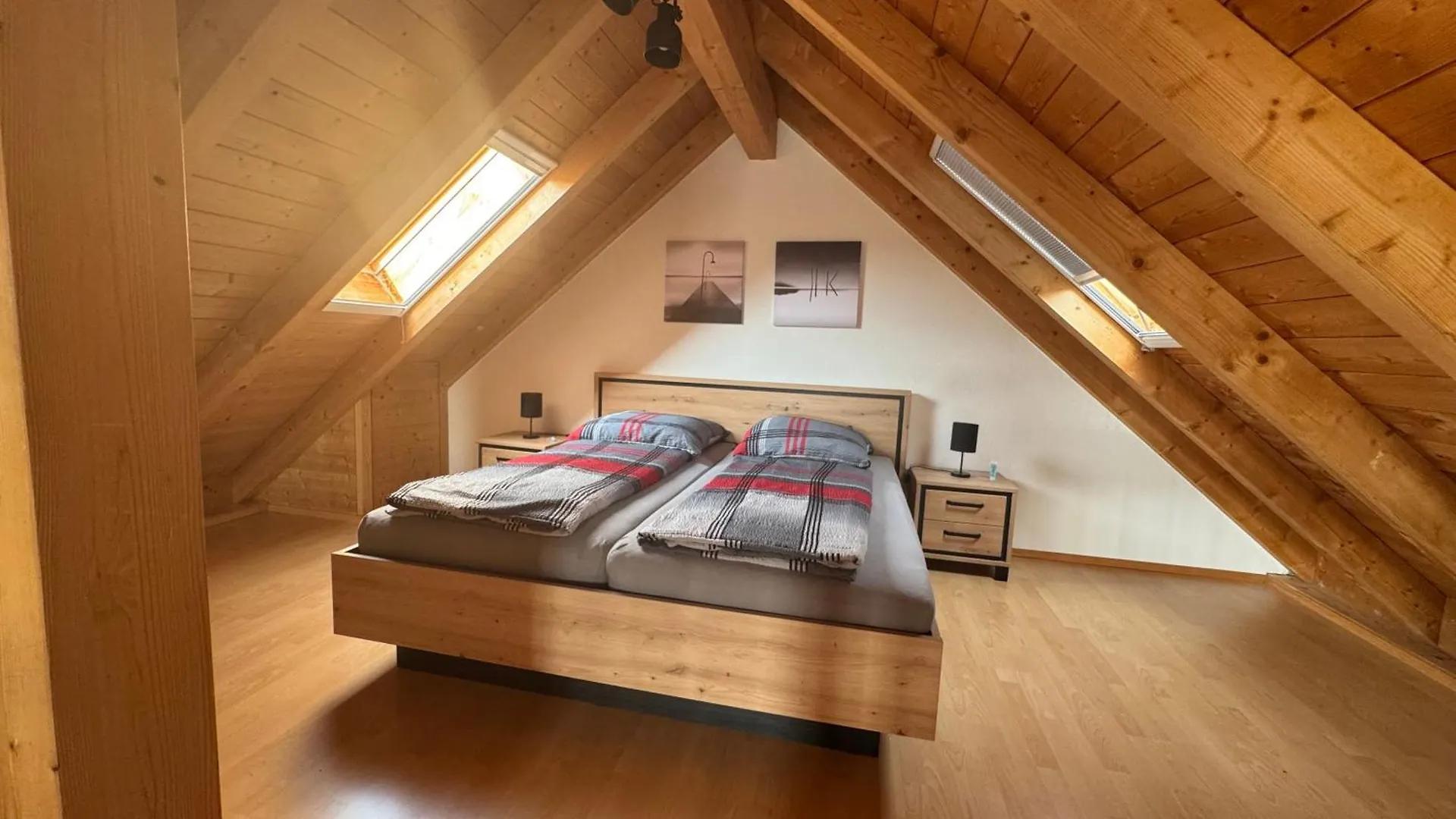5-Seen-Loft Mit 6-8 Schlafplaetzen, Ferienwohnung Naehe Ammersee, Neu Eingerichtet Kottgeisering