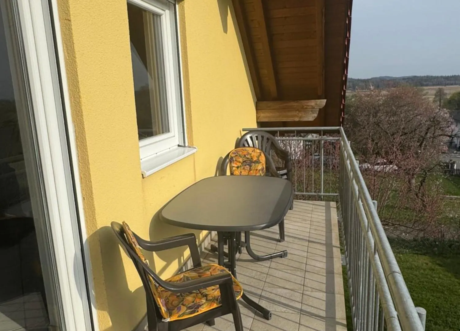 5-Seen-Loft Mit 6-8 Schlafplaetzen, Ferienwohnung Naehe Ammersee, Neu Eingerichtet Kottgeisering 0*,  Germany
